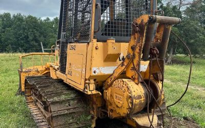 Photo of a 2001 Dressta TD8H Dozer for sale