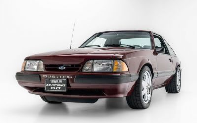 Photo of a 1988 Ford Mustang for sale