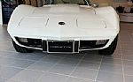 1975 Corvette Thumbnail 2