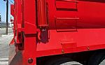 2015 579 End Dump Truck Thumbnail 16