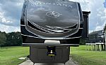 2022 Montana Legacy Edition 3231CK Thumbnail 3