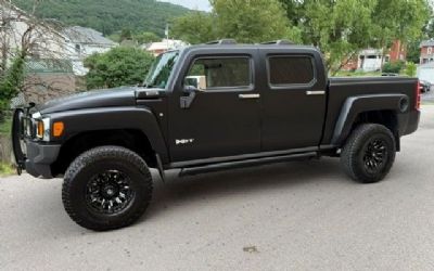 Photo of a 2009 Hummer H3T for sale