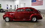 1939 Deluxe Tudor Thumbnail 3