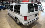 1999 Econoline E150 Universal Thumbnail 16