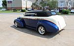 1939 LaSalle Thumbnail 2