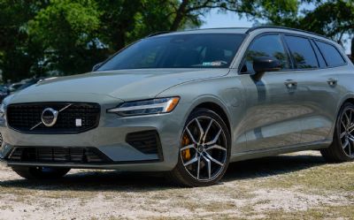 Photo of a 2023 Volvo V60 Recharge T8 Polestar Engineered for sale