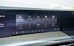 2025 Escalade IQ Thumbnail 37