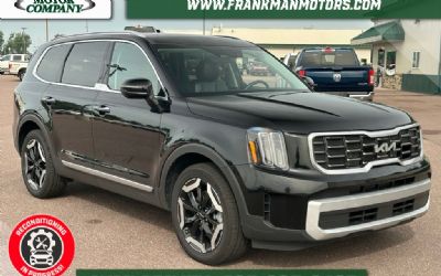 Photo of a 2024 Kia Telluride S for sale