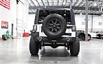 2016 Wrangler Thumbnail 23