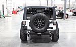 2016 Wrangler Thumbnail 33