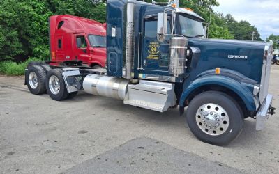 Photo of a 2021 Kenworth W900 Sleeper Truck for sale