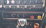 2021 W900 Thumbnail 8
