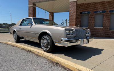 Photo of a 1985 Buick Riviera 2 Door Coupe for sale