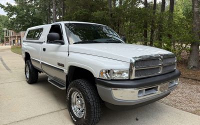 Photo of a 1998 Dodge Ram 2500 Lamarie SLT for sale