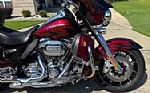 2011 CVO Ultra Classic Electra Glide FL Thumbnail 4