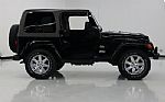 2004 Wrangler Sahara Thumbnail 3