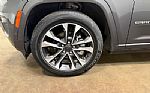 2024 Grand Cherokee Thumbnail 87