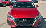 2023 Altima Thumbnail 34
