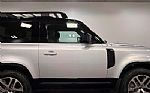 2022 Defender 90 Thumbnail 29