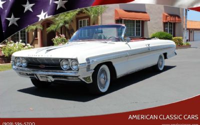 Photo of a 1961 Oldsmobile Starfire for sale