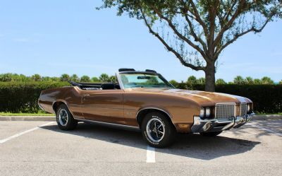 Photo of a 1972 Oldsmobile Cutlass Supreme for sale