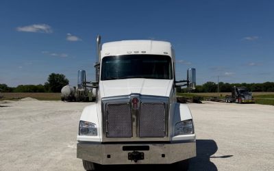 Photo of a 2021 Kenworth T880 for sale