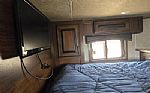 2016 Premier Coach Thumbnail 10