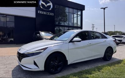 Photo of a 2023 Hyundai Elantra Sedan for sale