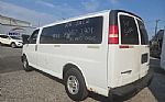 2006 Express Passenger Thumbnail 11