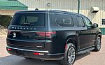 2024 Wagoneer L Thumbnail 6