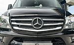 2016 Airstream Thumbnail 9