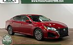 2023 Altima Thumbnail 1