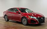 2023 Altima Thumbnail 22
