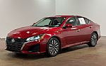2023 Altima Thumbnail 28