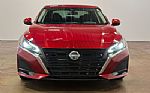 2023 Altima Thumbnail 29