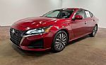 2023 Altima Thumbnail 39