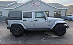 2016 Wrangler Thumbnail 13