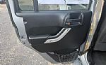 2016 Wrangler Thumbnail 21