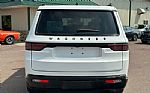 2024 Wagoneer Thumbnail 38