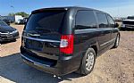 2014 Town And Country Thumbnail 2