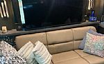 2017 Phaeton 44OH Thumbnail 17