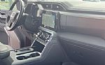 2024 Sierra 2500HD Thumbnail 31
