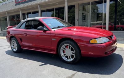 Photo of a 1998 Ford Mustang GT Convertible for sale
