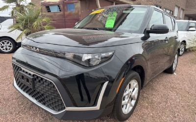 Photo of a 2025 Kia Soul LX Used for sale