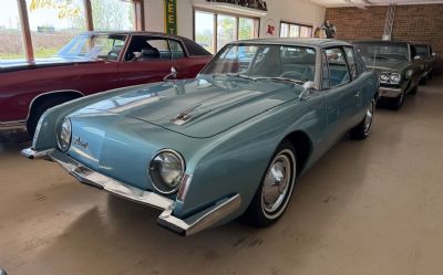 Photo of a 1963 Studebaker Avanti R2 for sale