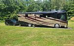 2017 Discovery 37R Thumbnail 5