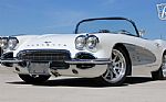 1961 Corvette Thumbnail 3