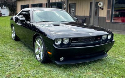 Photo of a 2009 Dodge Challenger R/T V8 Hemi for sale