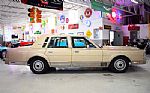 1988 Town Car Signature Series Thumbnail 4