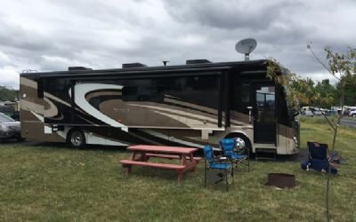 Photo of a 2016 Winnebago Journey 40R Diesel Pusher for sale